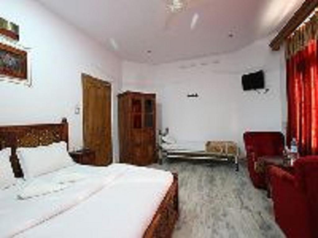 Fabhotel Prime Empire Palace Udaipur Zimmer foto